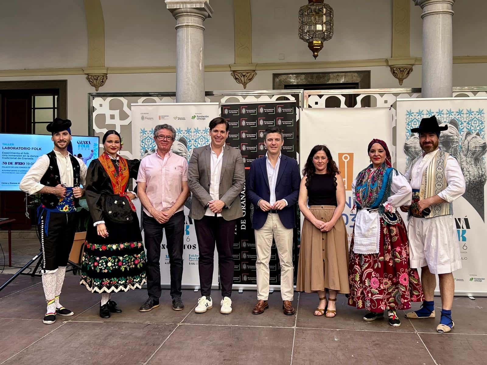 El GranáFolk llena Granada de música y talleres