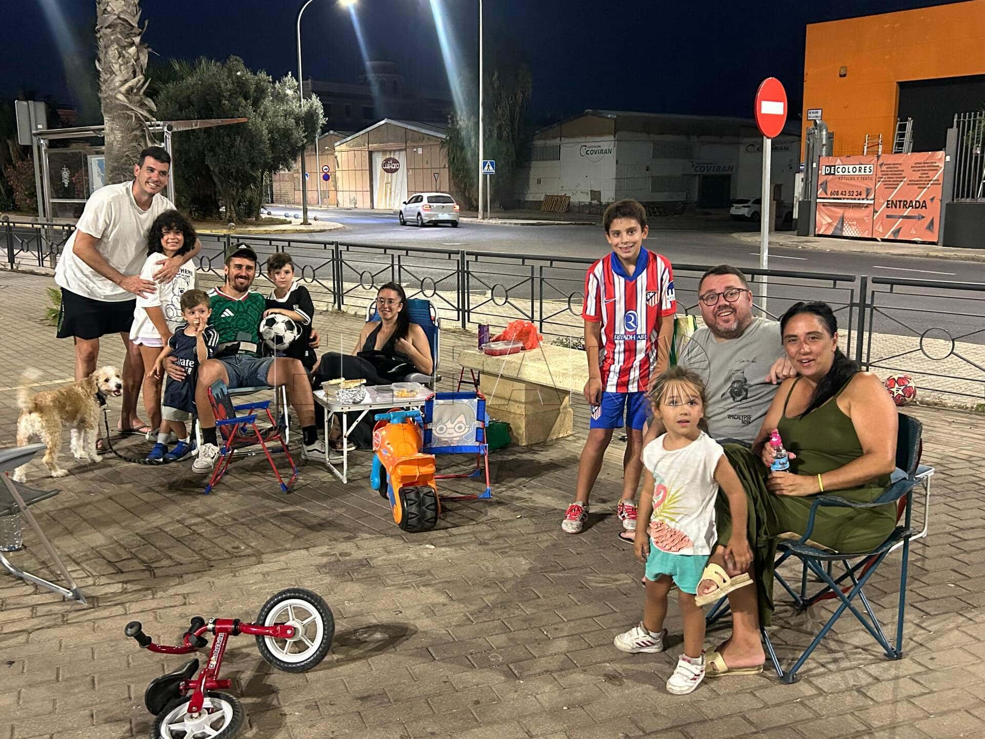 La explanada del SEPES triunfa en las noches de Melilla