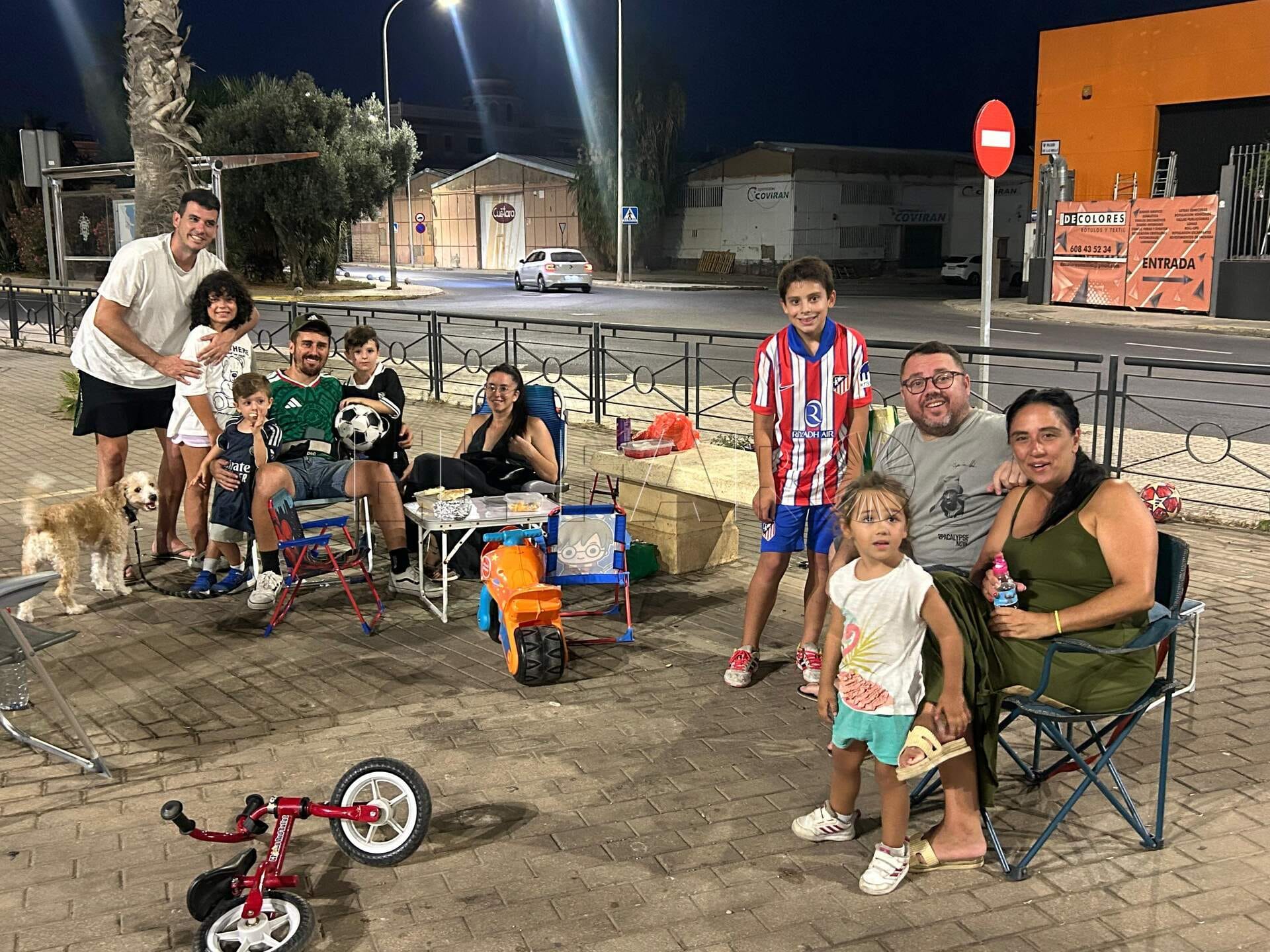 La explanada del SEPES triunfa en las noches de Melilla