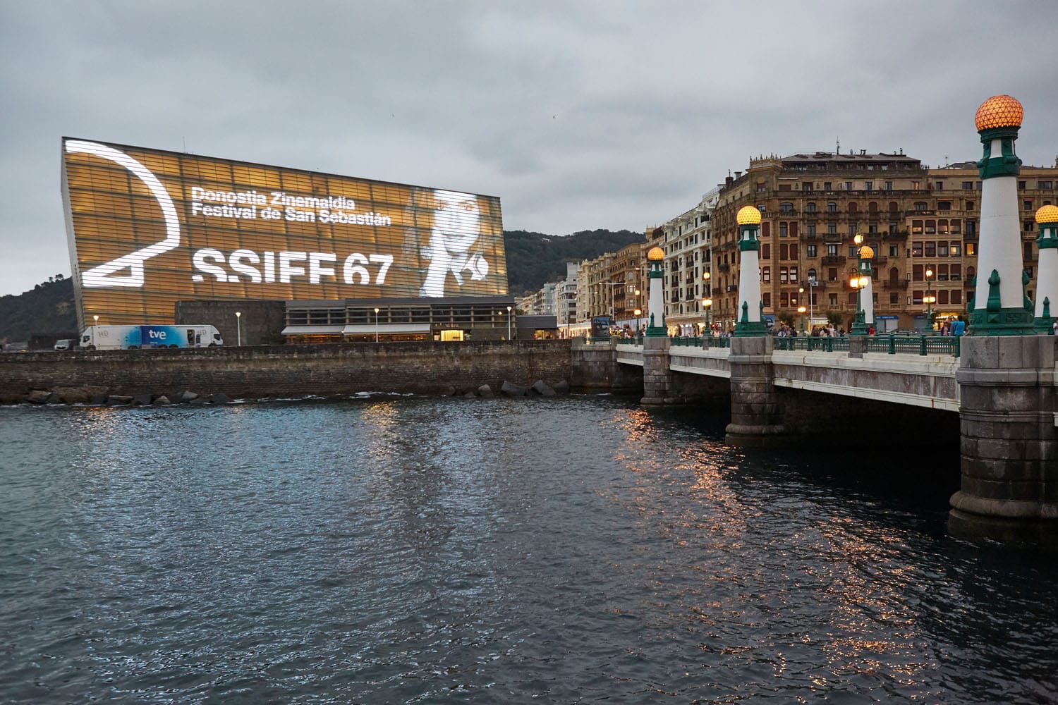 Zinemaldia musical: Sirimiri y Circuit Spirit en Donostia