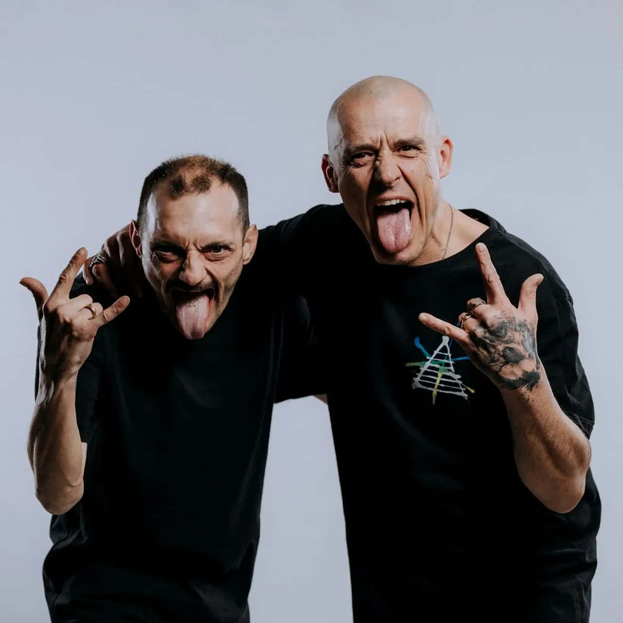 Pastis & Buenri en Teatro Alb茅niz