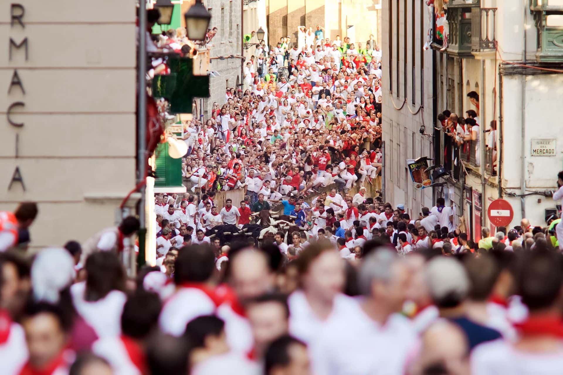 Concurso para elegir el cartel anunciador de las fiestas de San Fermín 2026