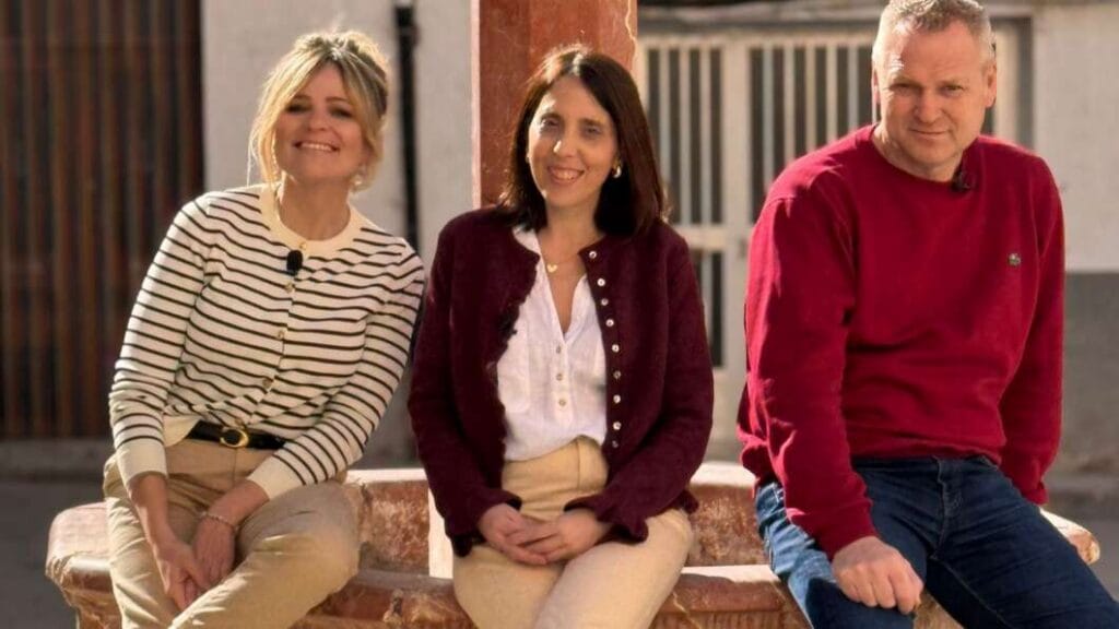Tibi y Alzira en 'Entre els nostres': dos vidas, un hogar
