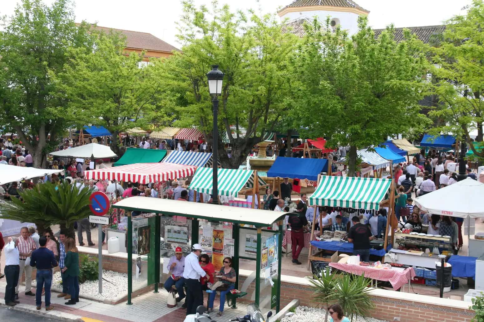 Ferias y fiestas de primavera en los pueblos de Málaga