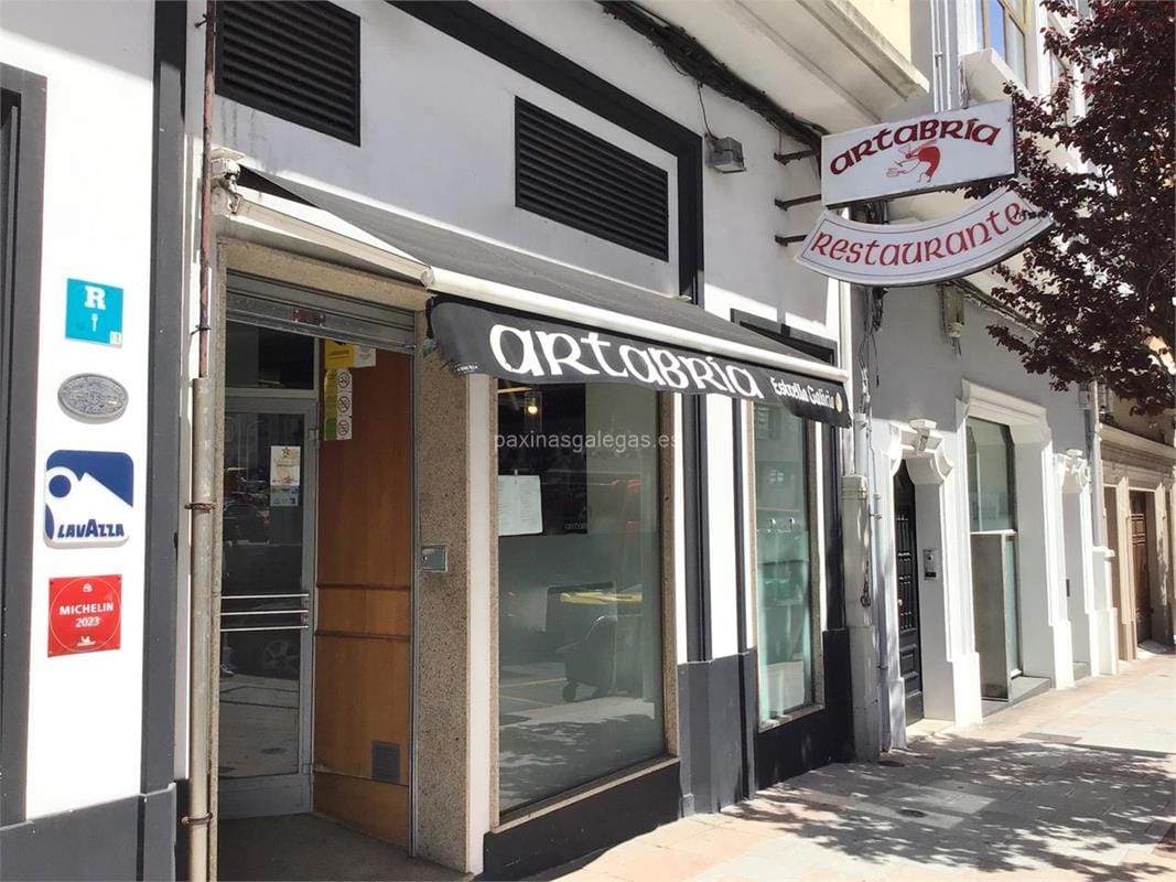 Artabria: cocina gallega con Bib Gourmand en A Coruña