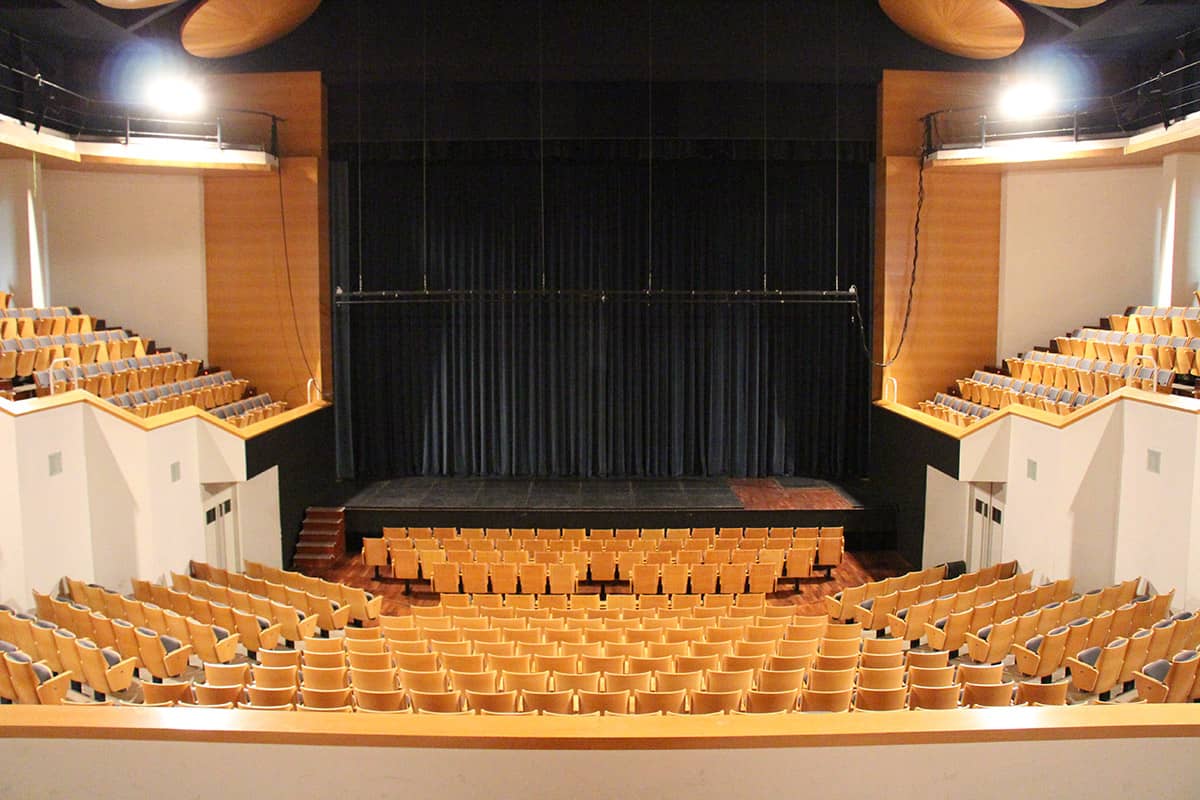 Edu Soto, Ernesto Sevilla y Yllana en el Auditorio