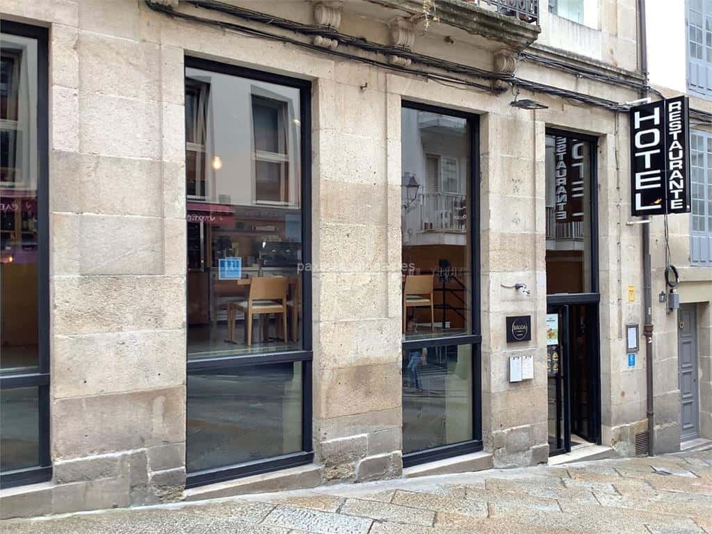 Sabores insólitos: la hamburguesa viral de Ourense