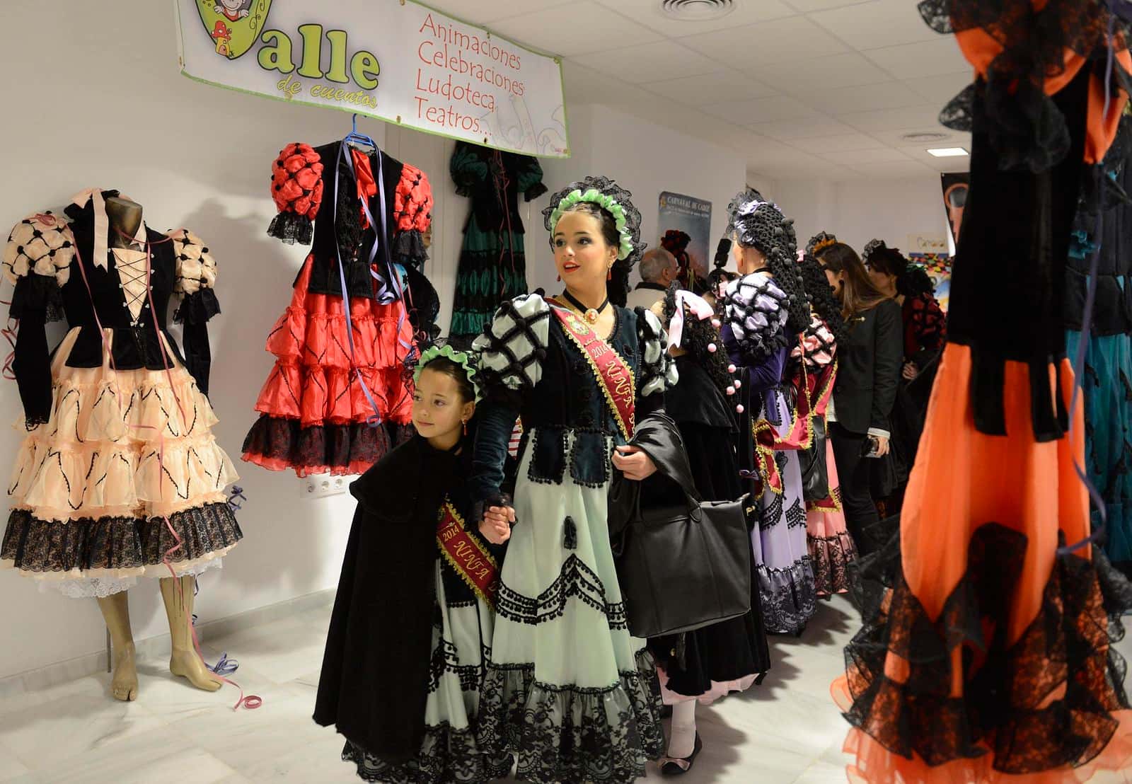 Raíces Vivas: indumentaria y danzas tradicionales
