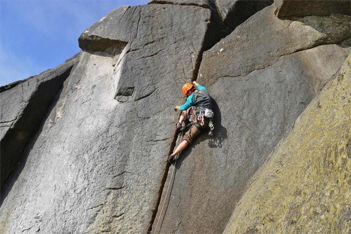 Guía para iniciarse en la escalada en Ferrol y comarca