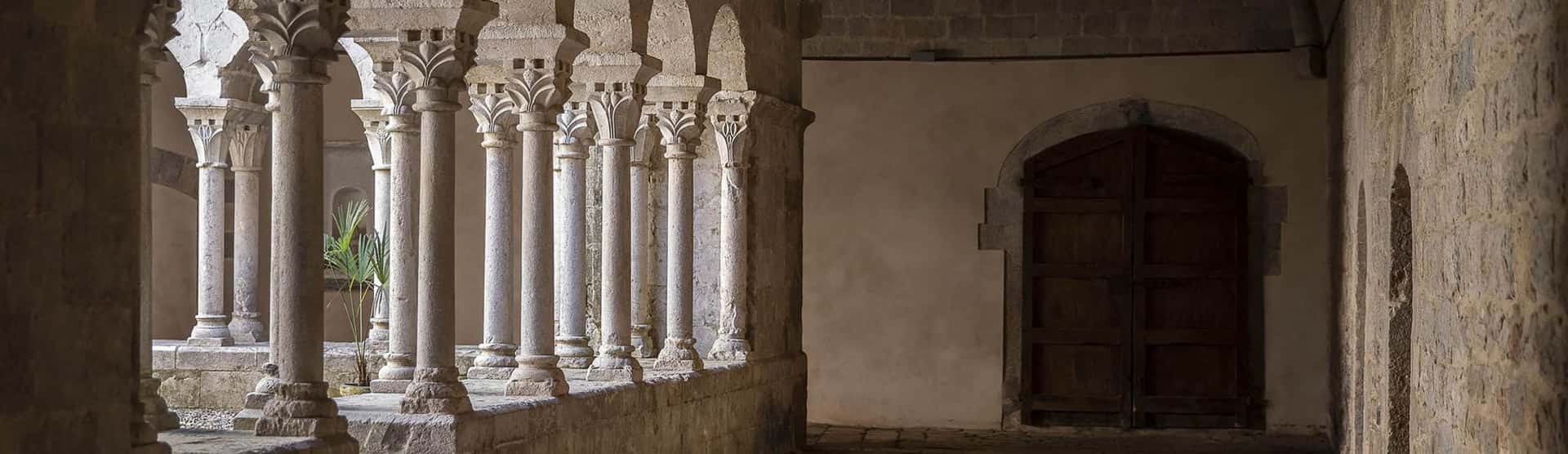 Girona monástica. Sant Pere de Galligants y Sant Daniel, encuentros y desencuentros de dos monasterios benedictinos