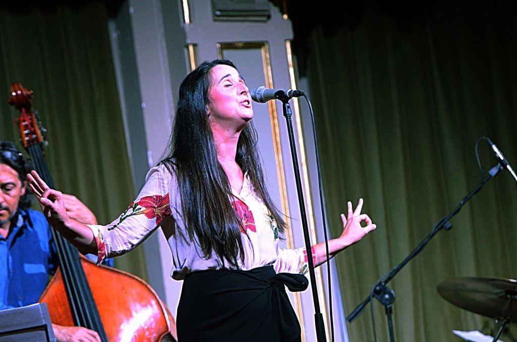Concierto de Carla Sevilla en Jazzon Aretoa