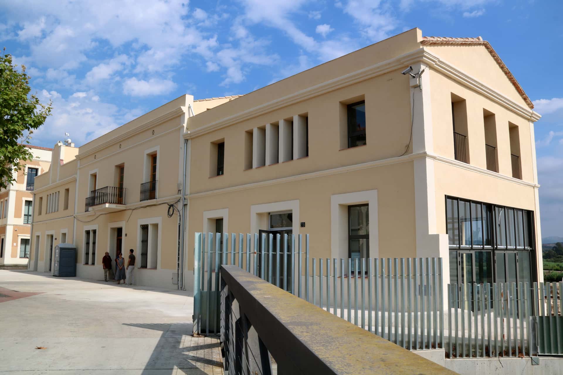 Amposta reabre las Casas del Castillo junto al Ebro