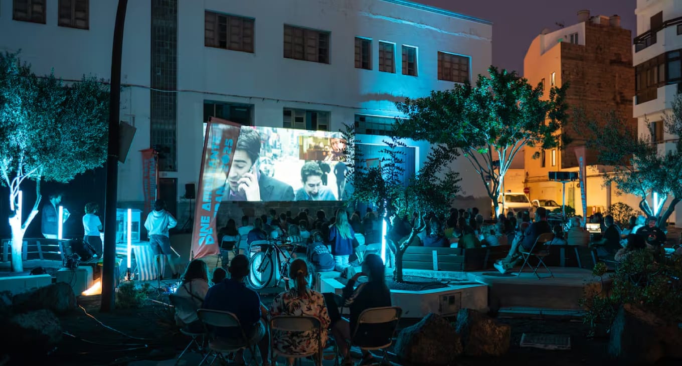 Cine Ambulante en Tías: dos noches bajo las estrellas