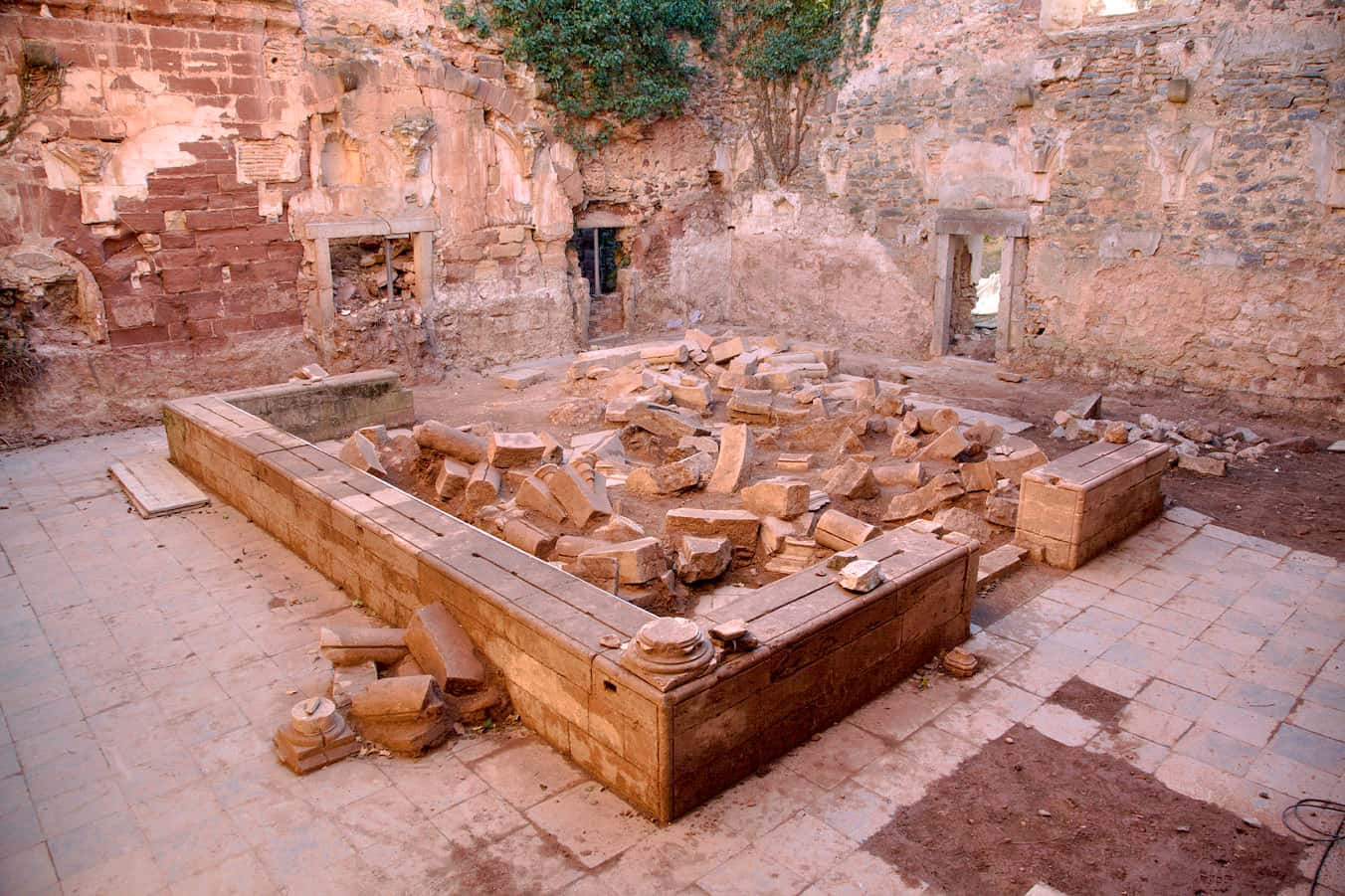 Les transformacions renaixentista i barroca de la cartoixa d'Escaladei. Una mirada des de l'arqueologia