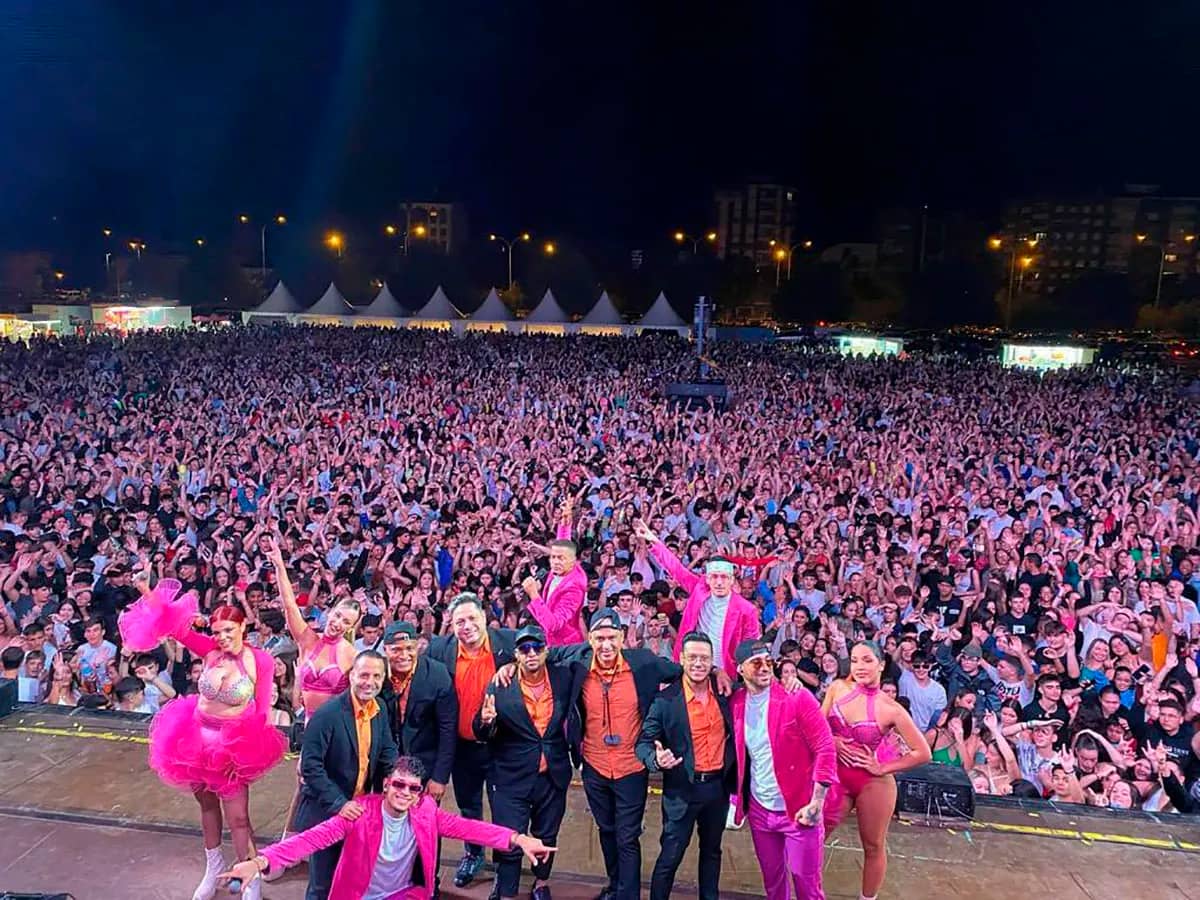 Bembibre se vuelve fiesta con El Combo Dominicano y Obús