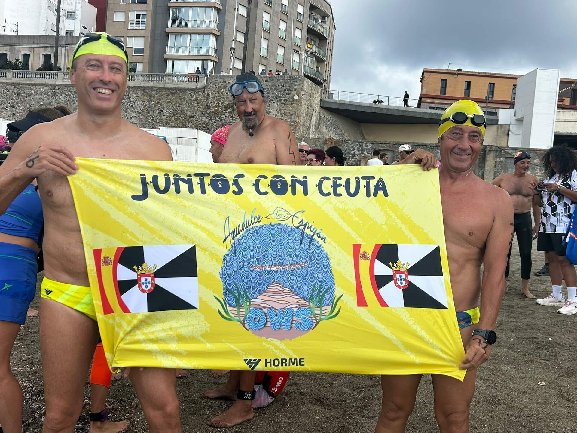 La Travesía Ribera-CAS reúne 250 nadadores en Ceuta