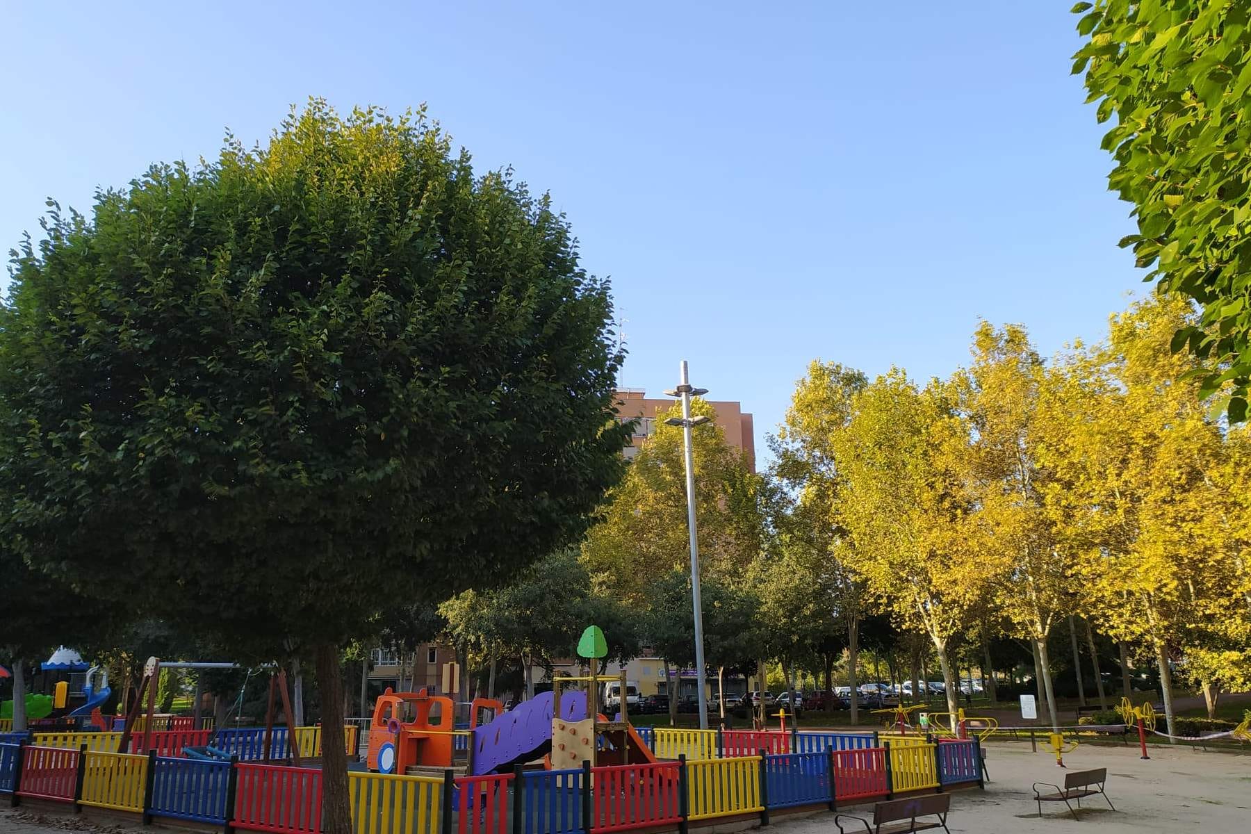 Parque de la Ciudad: senderos y ocio al aire libre
