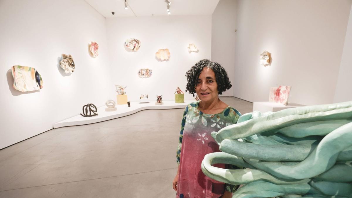 Ghada Amer en Es Baluard: pintura en volumen