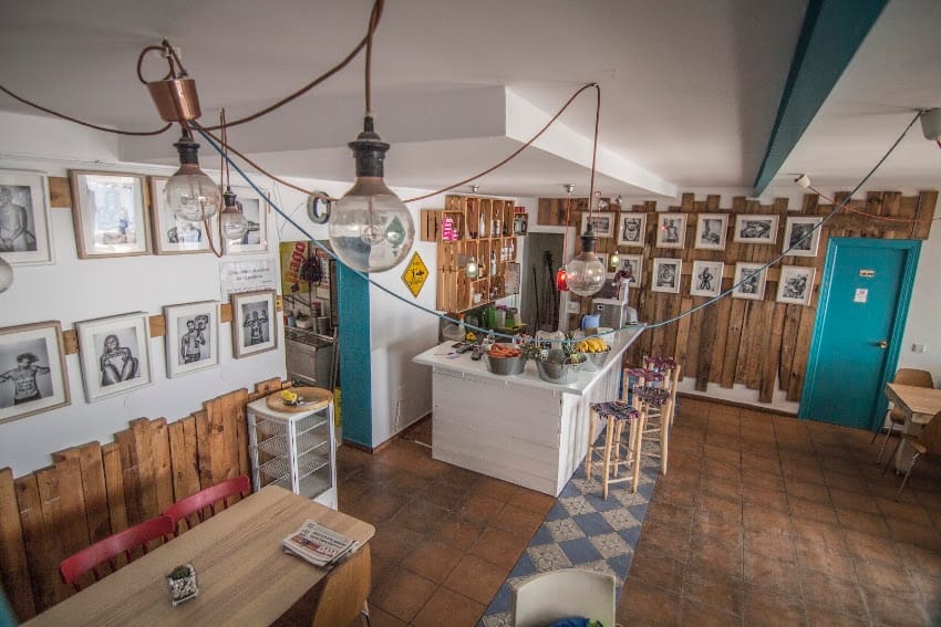 La Galerna: desayunos y tapas frente al Pedregalejo