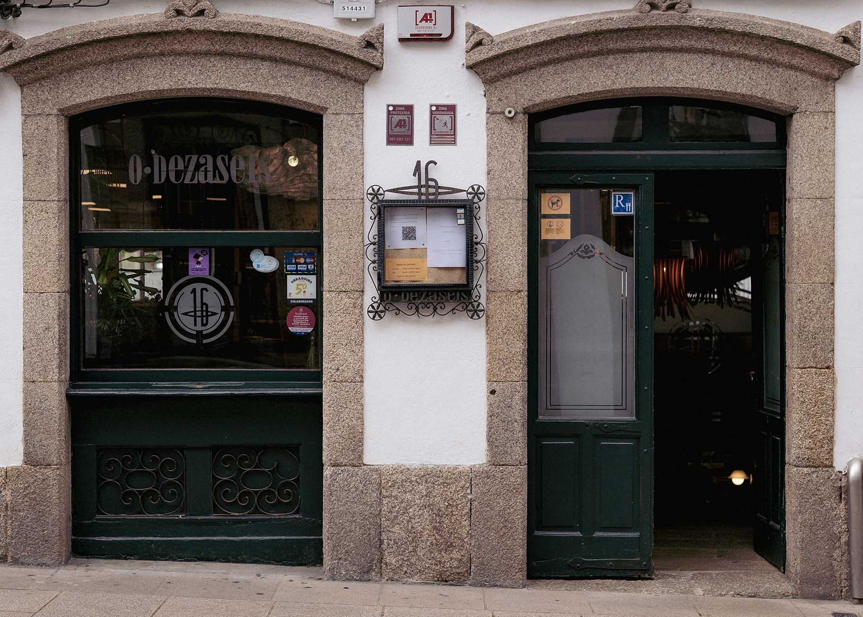 Comer en O Dezaseis: tradición gallega en San Pedro