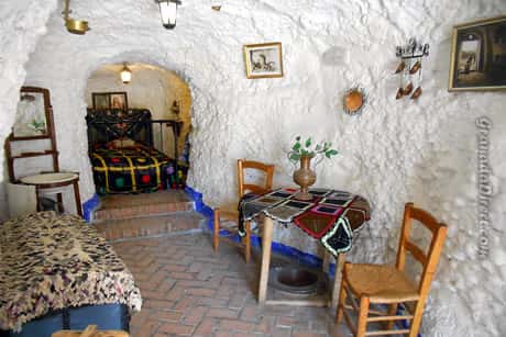 Cine de verano en las cuevas del Sacromonte
