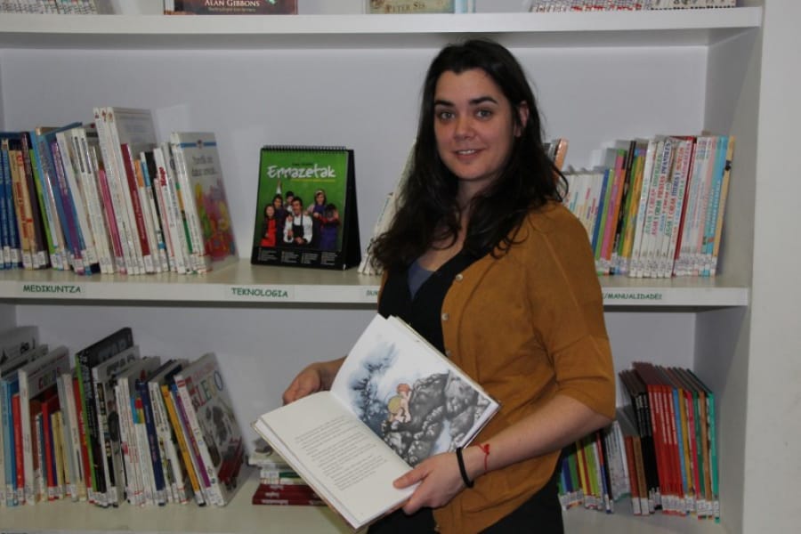 Feria del Libro: Marrazketa magikoa zuzenean con Eider Eibar