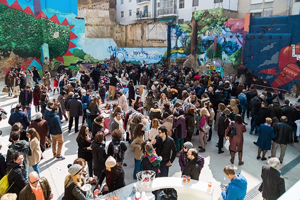 Nuevo mercado de flores y mascotas en el Gancho