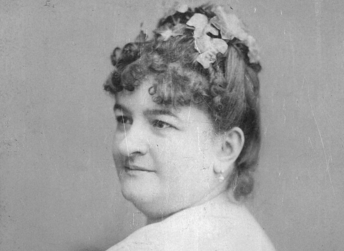 Obras de paso. Retrato de Emilia Pardo Bazán