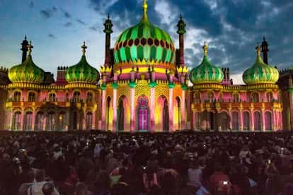 How to Defeat the Far Right