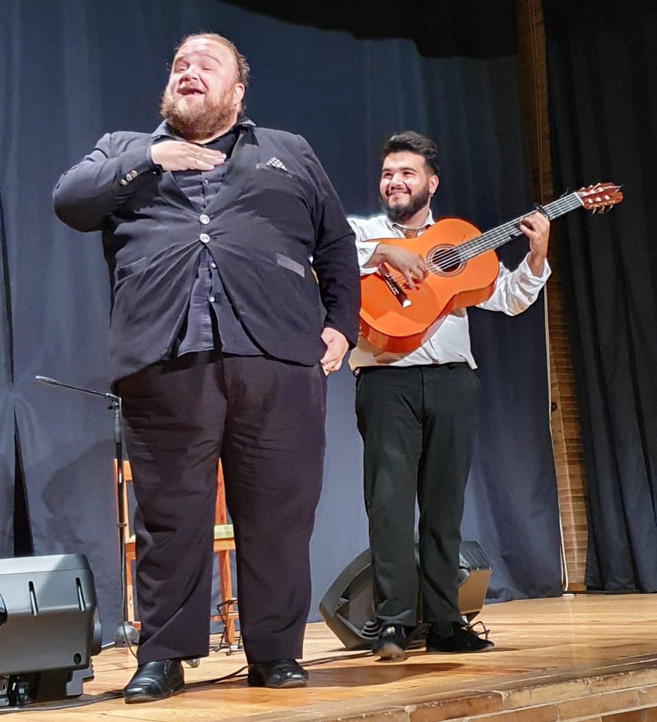 Ezequiel Benítez - Lo que nadie ve