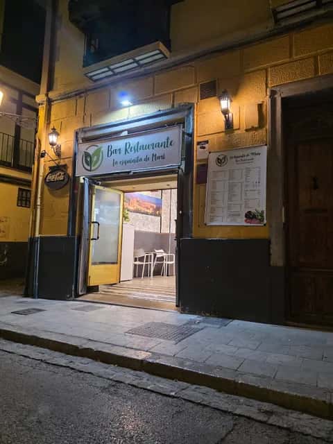 Comer en el Albaicín: La Esquinita de Mari