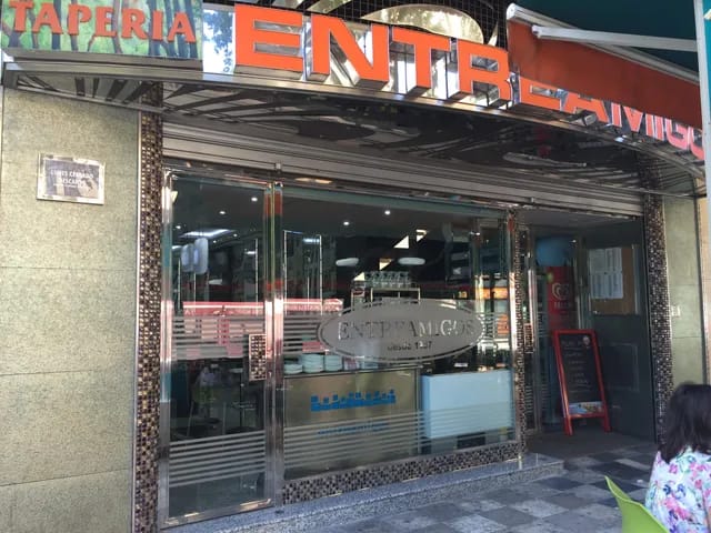 Comer sin gluten y a buen precio en Café Bar Entreamigos
