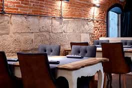 Suite 22: cocina de mercado en una bodega del siglo XV