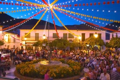 Feria de Benalmádena Pueblo: casetas y música hasta el 16