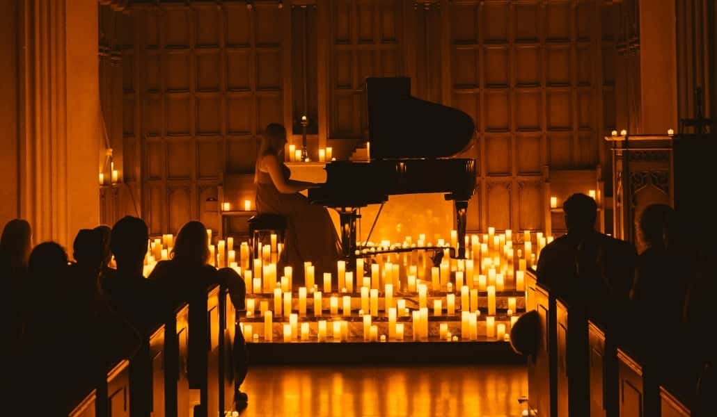 Candlelight: La ley innata