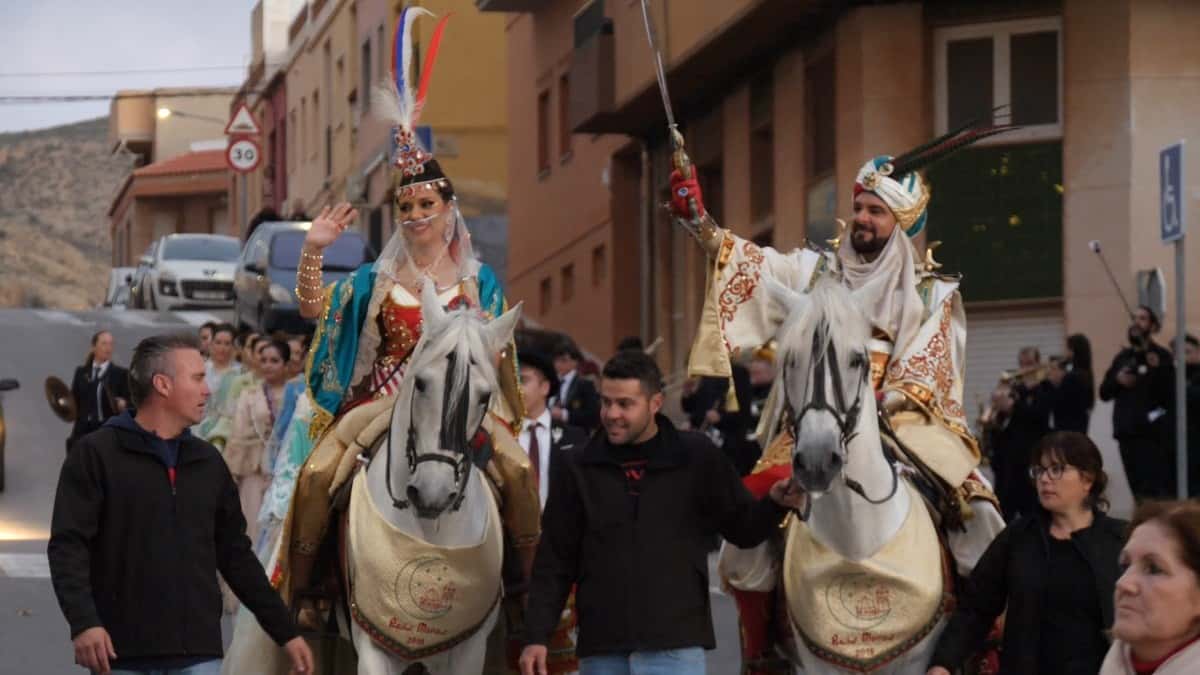 Festes d'Agost de La Nucía: verbena y desfiles