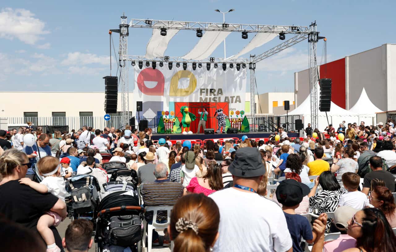 La Fira d’Estiu vuelve a la playa de La Pobla de Farnals
