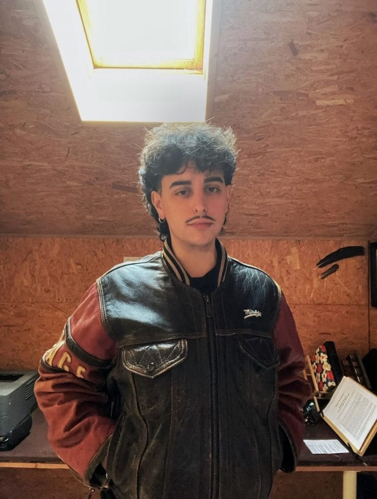 Presentaci贸n de La oscuridad de la raz贸n