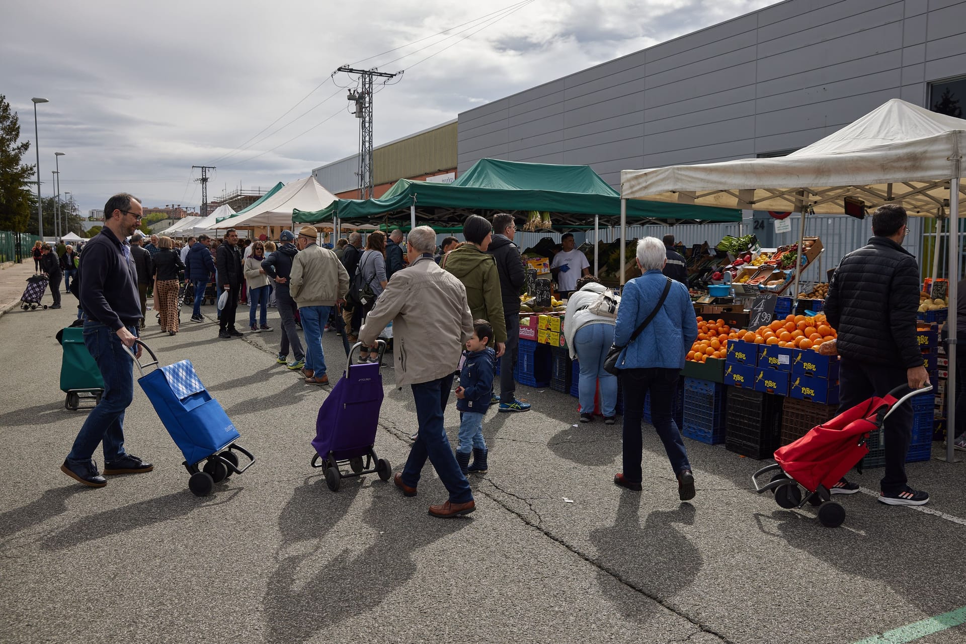El mercadillo de Landaben vuelve este domingo