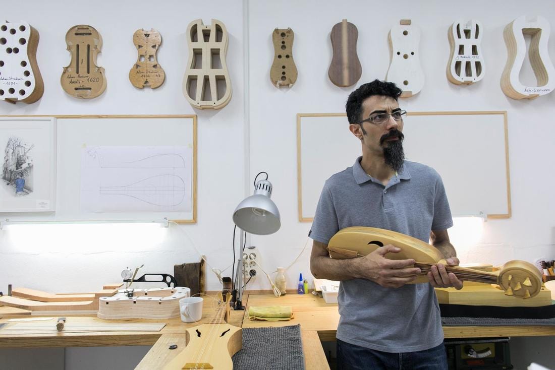 Exposición de instrumentos medievales construidos por Asier de Benito