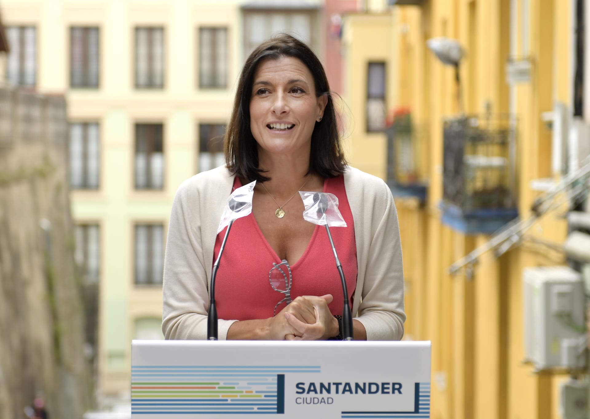 Inauguraci贸n de placa en la Ruta de Ilustres: Hermanos Barreda