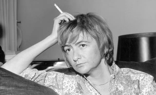 Tertulia literaria: Buenos días, tristeza