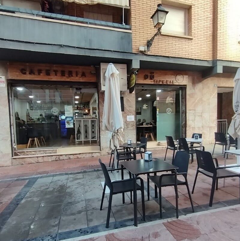 Cafetería Tapería DÜ: cocina española en Viladecans