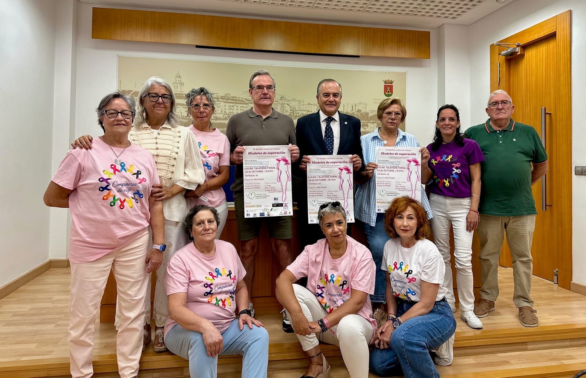 XI Desfile contra el Cáncer: pasarela en Talavera Ferial