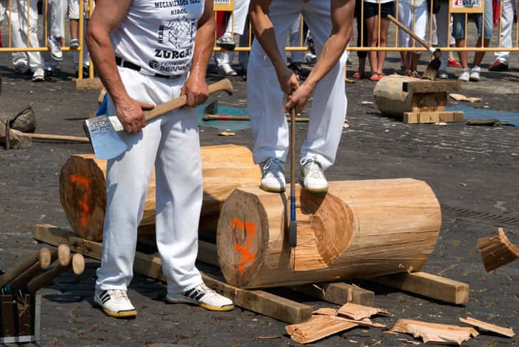 Herri-kirolak en el parque de San Martín