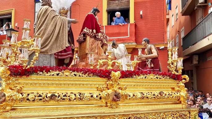Vía Crucis en San Esteban