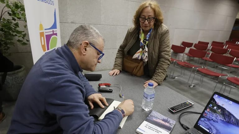 Presentación del libro 'O imperialismo no século XXI'