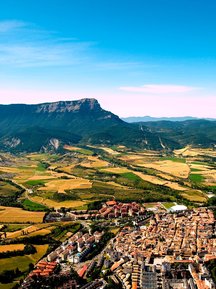 Ruta de castillos y murallas por el valle del Aragón