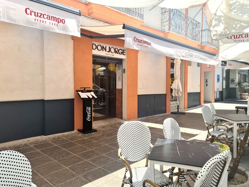 Tapeo tradicional en Triana con Don Jorge Tasca Fina
