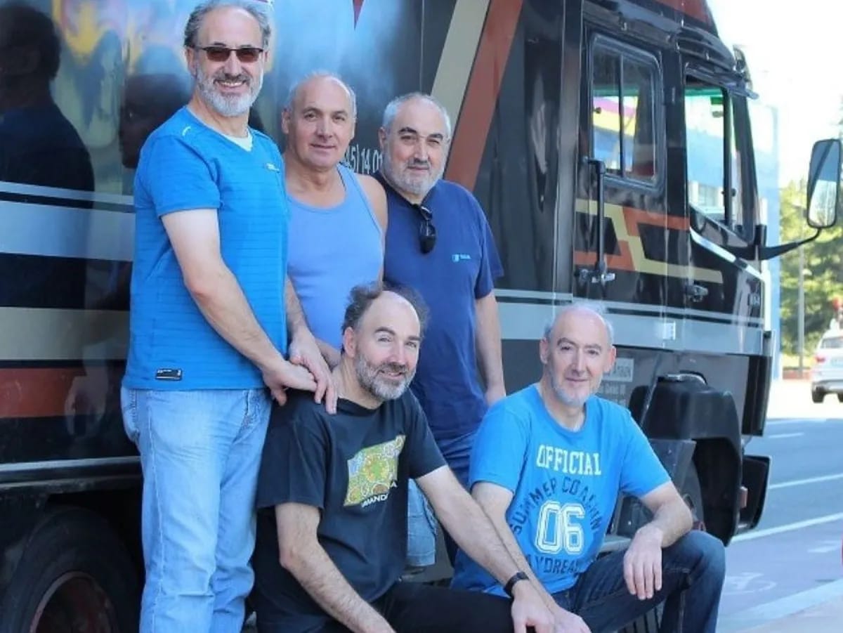 Concierto de Joselu Anayak en el barrio de Arana